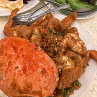 Review Saigon Seafood Harbor