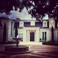 Foto diambil di House of Walker LA oleh Reyn H. pada 10/22/2012