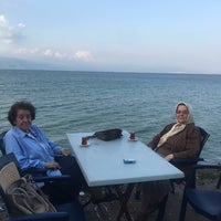 Photo taken at Gizli Bahçe Sahil by Büşra S. on 7/10/2018