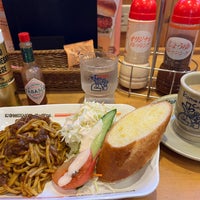 Photo taken at Komeda&amp;#39;s Coffee by Yosuke on 12/6/2023