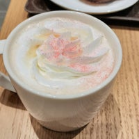 Photo taken at Starbucks by Ken-ichi H. on 1/14/2024