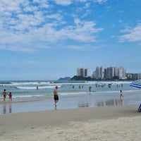Photo taken at Praia de Pitangueiras by Arnold O. on 3/18/2022