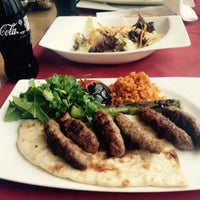 Снимок сделан в 12 Ocakbaşı Restaurant пользователем Nida&amp;amp;Asil A. 5/21/2015