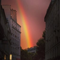 Photo taken at Métro Saint-Ambroise [9] by Fred K. on 8/22/2014