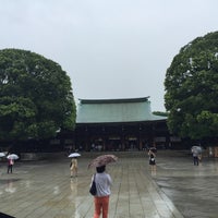 Photo taken at Meiji Jingu Shrine by Marijo M. on 9/10/2015