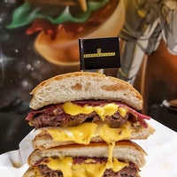 11/14/2019 tarihinde Nilüfer G.ziyaretçi tarafından Burger Attack'de çekilen fotoğraf