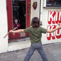 รูปภาพถ่ายที่ King Kog โดย Austin H. เมื่อ 10/8/2012