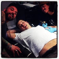 3/24/2014にNick P.がBlack Diamond Tattooで撮った写真