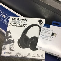 Photo taken at Best Buy by Grimoaldo A. on 12/1/2017