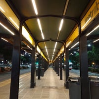 Photo taken at Metrobus - Estación Obelisco Norte by Diego C. on 8/2/2017