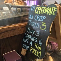 Foto diambil di Crisp Bake Shop oleh Lynn A. pada 4/1/2015