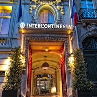 Снимок сделан в InterContinental Paris - Champs-Elysées Etoile пользователем Maeva C. 3/13/2023