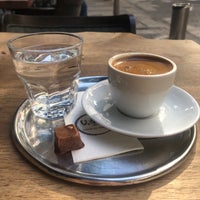 Foto tirada no(a) voice of coffee por Onur K. em 9/24/2023