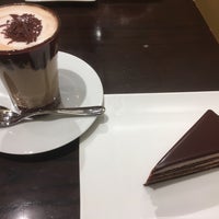 Photo taken at Lindt Chocolat Café by ちき ち. on 2/3/2019