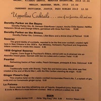 Foto diambil di Upperline Restaurant oleh Shelley M. pada 2/11/2018