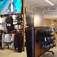 Photo taken at lululemon by Kevin Tyler B. on 8/4/2019