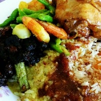 Kedai Makan Dekat Batakion Pga Gong Badak