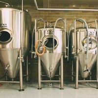 6/13/2014にLion Bridge Brewing CompanyがLion Bridge Brewing Companyで撮った写真