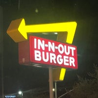 Photo taken at In-N-Out Burger by Jessica W. on 10/5/2023