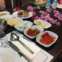 Photo taken at Kıyı Cafe &amp;amp; Restaurant by B on 6/23/2017