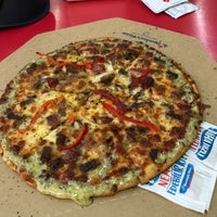 Photo taken at Domino&amp;#39;s Pizza by 〽️ on 6/24/2017