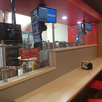 Photo taken at Domino&amp;#39;s Pizza by Lisa W. on 11/6/2015
