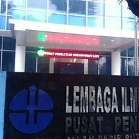 Photo taken at Pusat Penelitian Oseanografi LIPI by Sisi S. on 12/15/2014