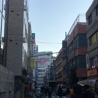 Photo taken at ジャンク通り by Sakura y. on 12/27/2018