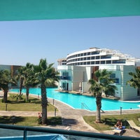 Foto scattata a Aquasis De Luxe Resort &amp;amp; Spa da M Tarık Ö. il 6/29/2017