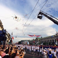 Photo taken at Флэш Моб &quot; Танцующий Невский&quot; by Ivan V. on 5/25/2014