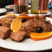 Foto diambil di Pátio Alentejano oleh Tiago M. pada 5/18/2019