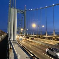 Photo taken at Robert F. Kennedy Bridge (Triborough Bridge) by 西米汁 on 3/16/2024