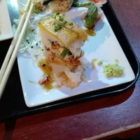 Photo taken at Natural Wok + Sushi Bar by Macu on 7/24/2015