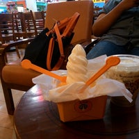 Photo taken at J.Co Donuts &amp;amp; Coffee by Quinta Ayu P. on 10/3/2015