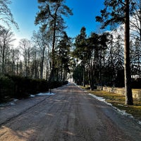 Photo taken at Hietaniemen hautausmaa by Ilkka P. on 3/26/2024