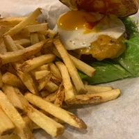 11/3/2018にPaul C.がThe Krave Kobe Burger Grillで撮った写真