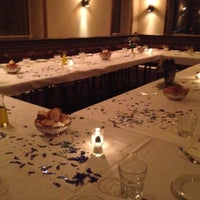 Foto tomada en Massa&amp;#39; Italian Restaurant and Wine Bar  por Jessica A. el 11/25/2012