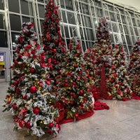 Photo taken at JFK AirTrain - Terminal 4 by Jefferies H. on 12/16/2023
