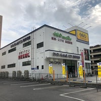 12/4/2017 tarihinde Kazuyuki E.ziyaretçi tarafından ゲオ 那覇新都心店'de çekilen fotoğraf