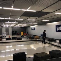 Photo taken at Terminal 2 Baggage Claim by Johnathan on 12/2/2019