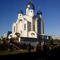 Photo taken at Храм Вознесения Христова by Alena S. on 4/11/2015