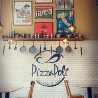 รูปภาพถ่ายที่ Pizzapoli โดย R♍️ เมื่อ 3/7/2024