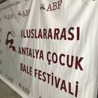 Photo taken at Antalya Devlet Senfoni Orkestrası by Gülay on 4/8/2018