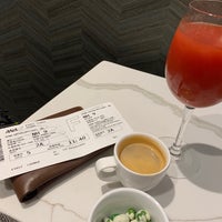 Photo taken at British Airways First Lounge by Mike R. on 9/5/2019