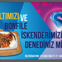 Снимок сделан в Safir Ocakbaşı ve Restaurant пользователем Safir Ocakbaşı ve Restaurant 12/19/2014
