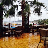 Foto diambil di Mayor Restoran &amp;amp; Bar oleh Yiğit K. pada 5/8/2014