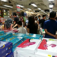 Popular Bookstore Taman Segar Cheras Leisure Mall