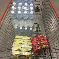 Photo taken at Makro by 111 1. on 9/19/2018