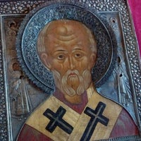 รูปภาพถ่ายที่ St. Nicholas Russian Orthodox Church โดย Zacchaeus N. เมื่อ 12/19/2012