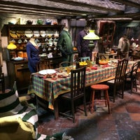 Photo taken at Weasley&#39;s Wizarding Wheezes by Doreen F. on 11/17/2015